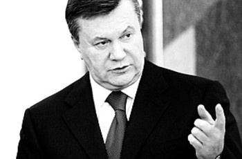 Янукович передал привет