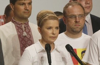 Тимошенко вдруге програла Януковичу. Його відсутності
