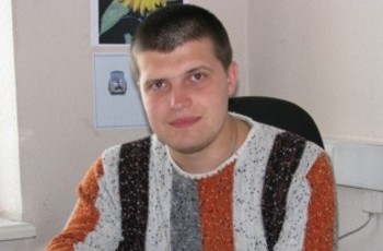 Євген Букет: В українській Вікіпедії є статті, які часто піддаються вандалізму. Останній приклад – допис про Пореченкова