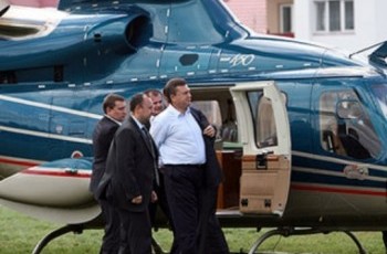 Тень Януковича на склонах Днепра. Суд узаконил скандальный вертодром