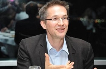 Геральд  Кнаус: ЄС не повинен стати «викрадачем часу» для України