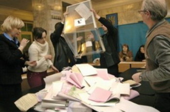 Выборы в местные советы подорвут позиции оппозиции