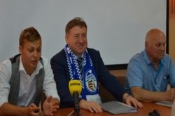 Официально. Грозный будет тренировать «Говерлу»