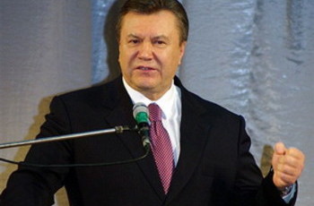 Янукович отменяет политреформу