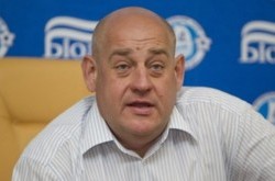 «Днепр» готов пойти против «Металлиста» в Лозанну