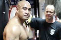 Алекс Леапаи: «Все будут шокированы моей победой над Кличко»