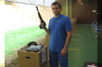 Украинец Омельчук стал чемпионом Европы по пулевой стрельбе