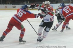 «Лев» не хочет ехать в Донецк