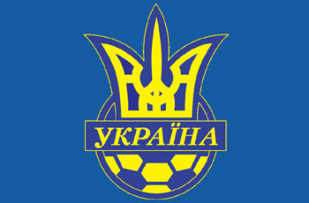 ФФУ оштрафует крымские клубы за флаг России на стадионах