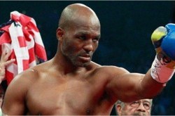 Хопкинс добывает нервную победу на Шуменовым