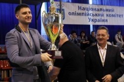 Президент Федерации гандбола Украины напал с ножом на человека