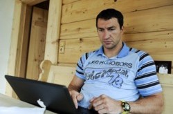 Команда Пулева требует у Кличко 3 миллиона евро