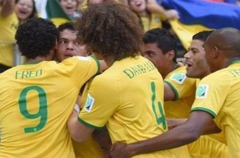Бразилия не без труда проходит Колумбию