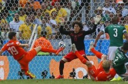 ЧМ-2014. Голландия отправляет Мексику домой