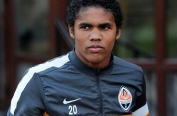 Дуглас Коста: «В течение недели я буду в Киеве»