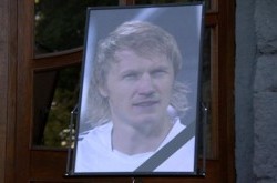 Проститься с Гусиным приехали Каладзе и Тимощук