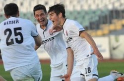 «Заря» сенсационно побеждает «Шахтер»