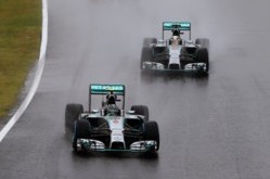 Формула-1. ГП Японии. Хэмилтон отрывается от Росберга, подиум Феттеля, авария Бьянки