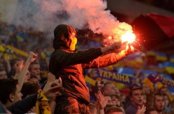 Фаны, прервавшие матч Украина - Македония, задержаны милицией