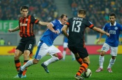 «Шахтер» и «Днепр» играют вничью