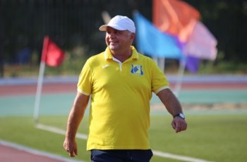 Украинского тренера дисквалифицировали на пять матчей за расизм