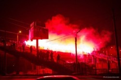 Ультрас «Волыни» «подожгли» мост в Луцке