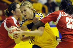 Путин вручил российский паспорт украинской гандболистке