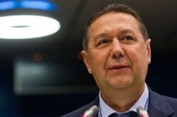 Коньков угрожает «компроматом»