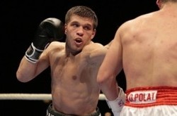 Деревянченко «уложил» американца во втором раунде