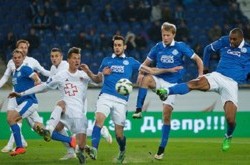 «Днепр» громит «Волынь»