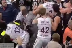 Массовое побоище в матче чемпионата Испании