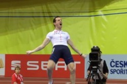 Рено Лавиллени бьет новый рекорд в Праге