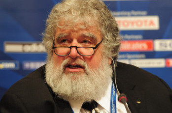 Бывший член ФИФА сознался в получении взяток при выборе страны-хозяйки ЧМ