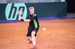 Украинский теннисист вывез из России 10 тысяч долларов