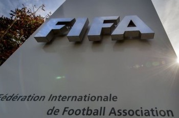 США требует экстрадиции чиновников ФИФА из Швейцарии