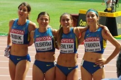 Пекин-2015. Украинки в финале в эстафете 4 по 400