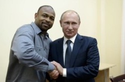 Путин дал российское гражданство Рою Джонсу
