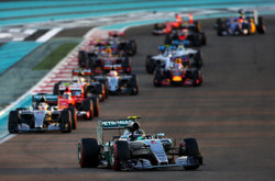 Формула-1. ГП Абу-Даби. Росберг выигрывает финальную гонку сезона-2015