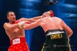 Официально: Кличко и Фьюри подписали контракт на матч-реванш