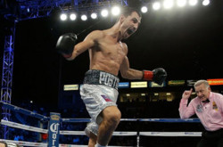 Украинский боксер Виктор Постол получил награду «Откровение года» от WBC