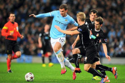 «Лестер» разбивает «Манчестер Сити» на его поле и уходит в отрыв