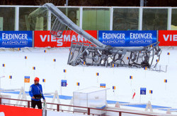 Биатлон. В Ханты-Мансийске упала мачта освещения