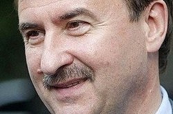 Киев выбрал мэром Попова