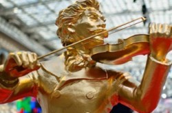 На первый Пушкинский бал в Киеве ожидают бизнесменов из «Газпрома»