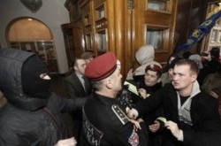 Битва за Київ, або Старі граблі для нової опозиції