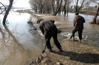 Весенний паводок не за горами: Грозит ли Киеву подтопление?