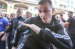 Белоцерковский боевик Румын готов «научить приемчикам» девушек-милиционеров