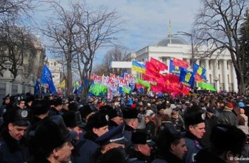 Безвыборный Киев: страсти накаляются