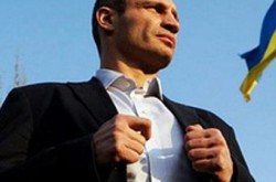 Кто обеспечивает Кличко высокий рейтинг в Киеве