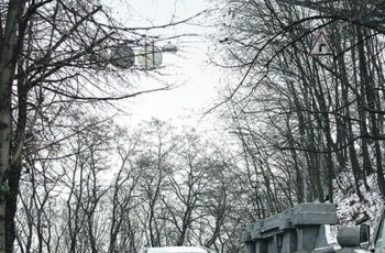 «Черные» мосты Киева: откуда чаще всего прыгают самоубийцы